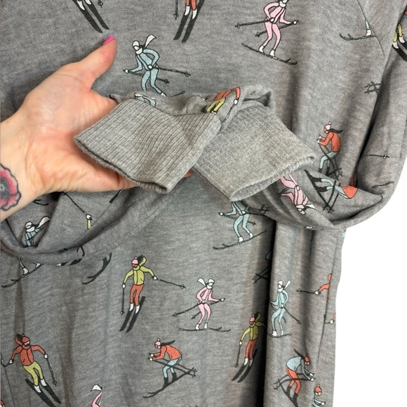 Chaser Vintage Ski Print Sweatshirt Size Medium - Picture 4 of 12